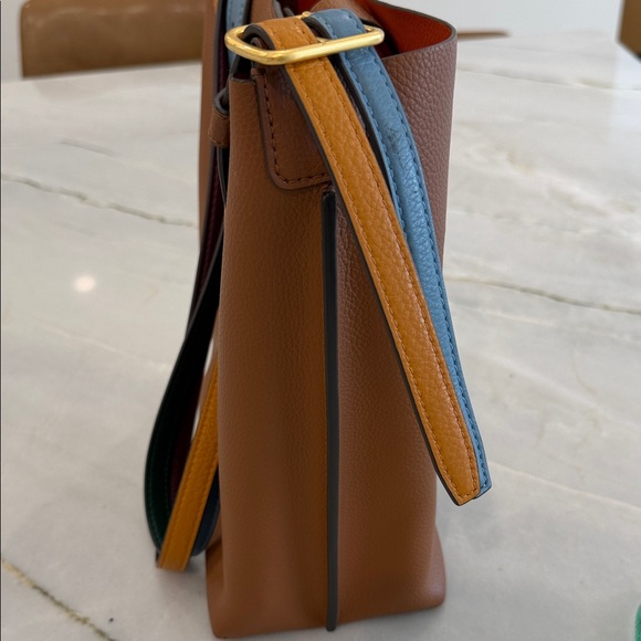 Tory Burch Perry Fine Leather Tote - Picture 12 of 16